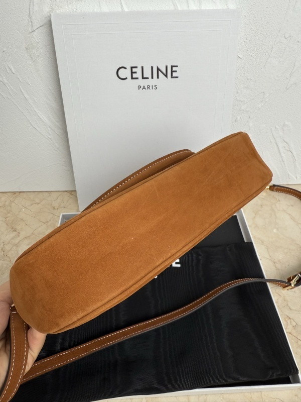 SMALL CAMILLE 16 SOFT BAG IN NUBUCK CALFSKIN