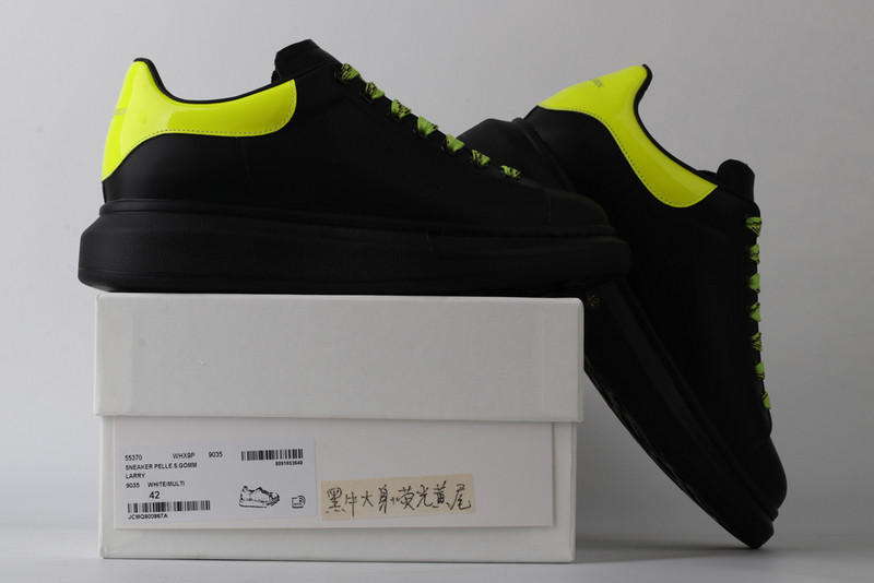 a1exa*der Mcqv*en sneaker