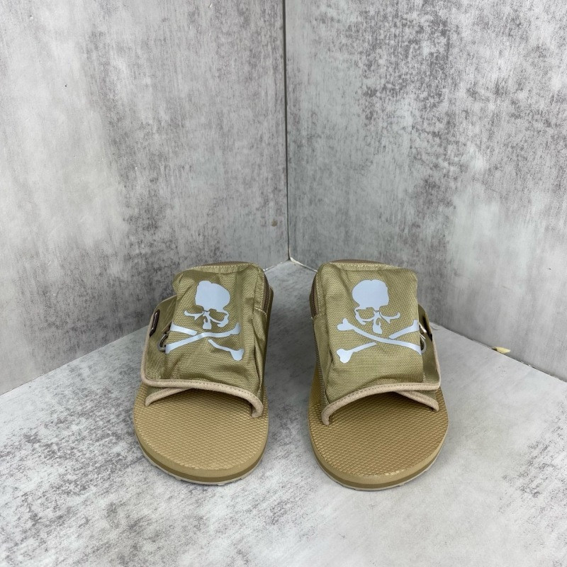 SUICOKE × MASTERMIND WORLD SANDALS
