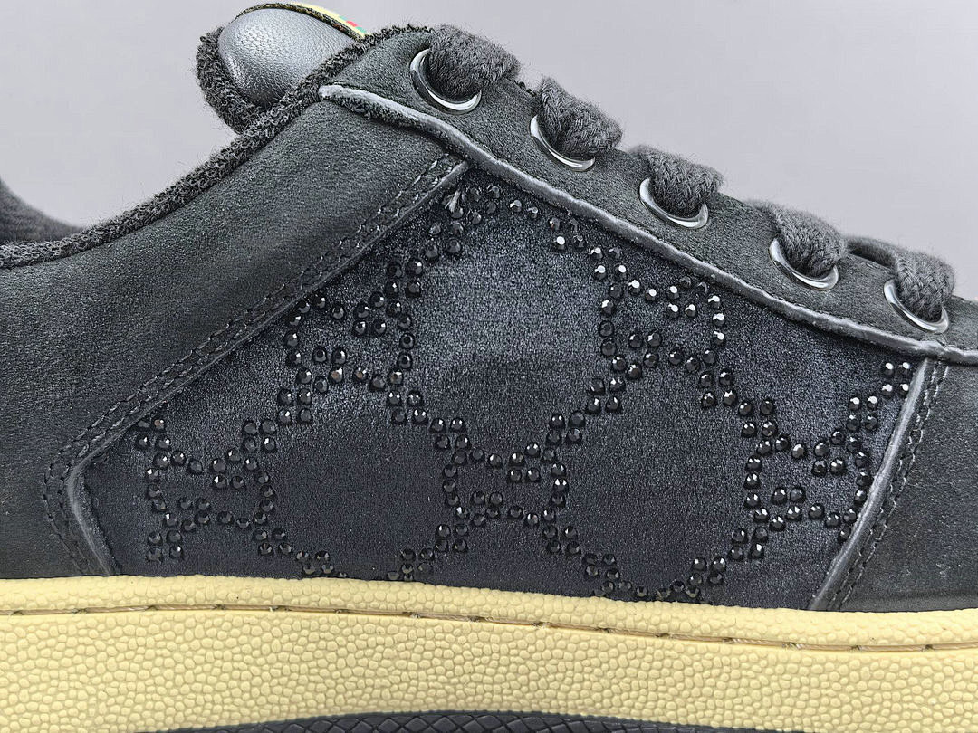 Gvc*1 re-web sneakers