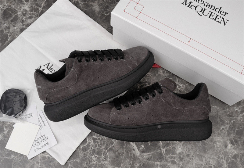 a1exa*der Mcqv*en sneaker