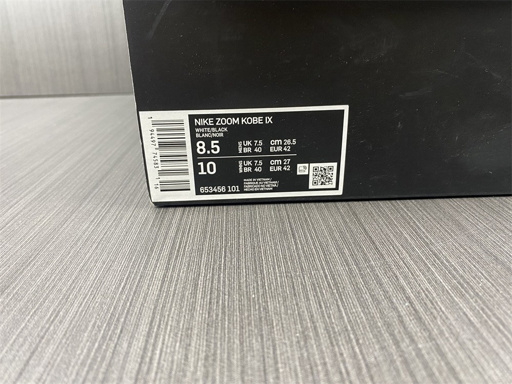 NIKE ZOOM KOBE 9 ELITE LOW XDR 