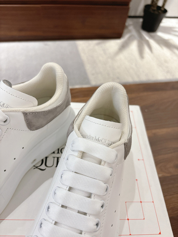 a1exa*der Mcqv*en sneaker