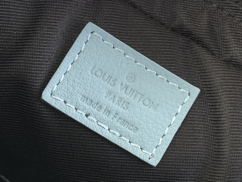 l0vis Vvtt0n trio jm messenger