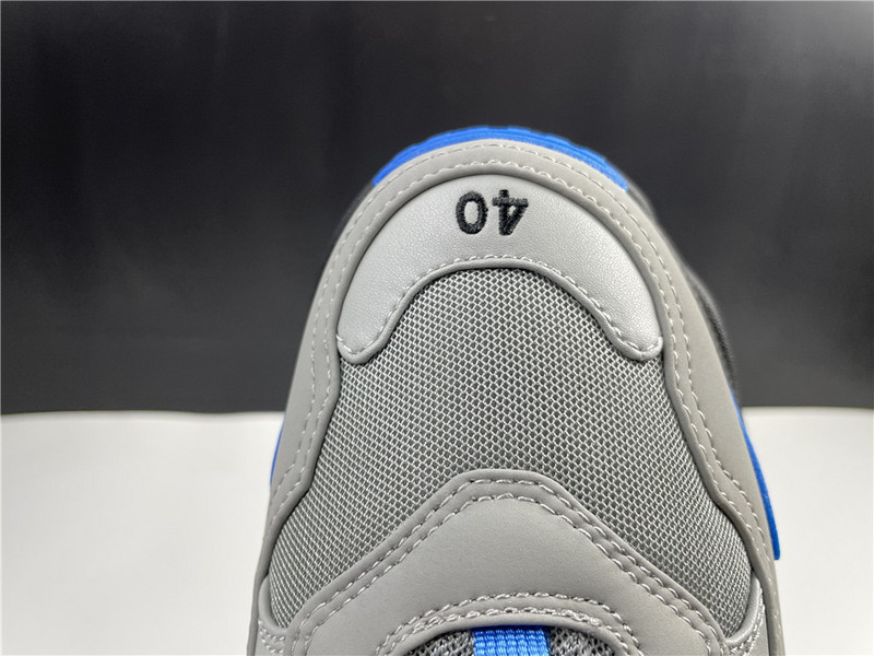 Ba*len*cia*ga triple s blue black grey 536737 w06n1 9018