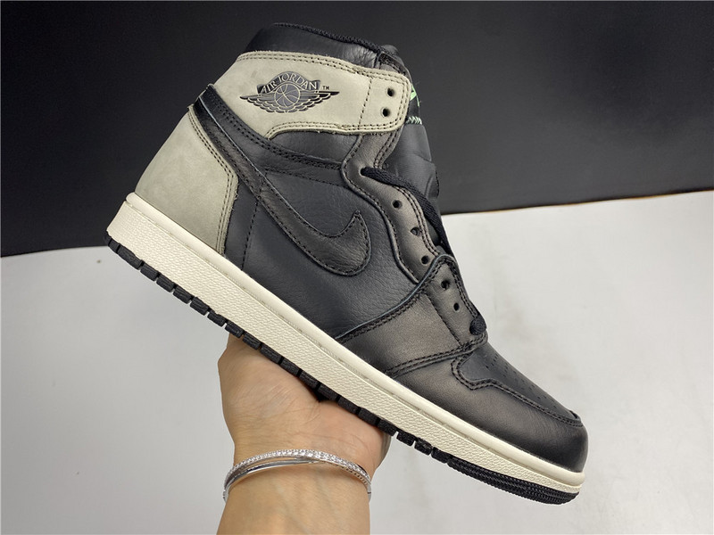 Air Jordan 1 High OG “Fresh Mint” 555088-033