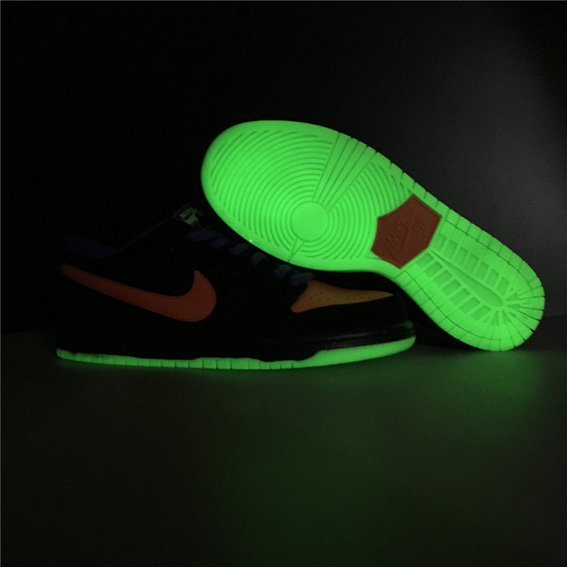 Nike SB Dunk Low Night of Mischief Halloween BQ6817 006( Normal shoe box)