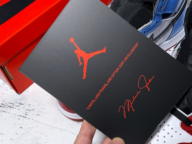 AIR JORDAN 1 RETRO HIGH OG FEARLESS CK5666-100