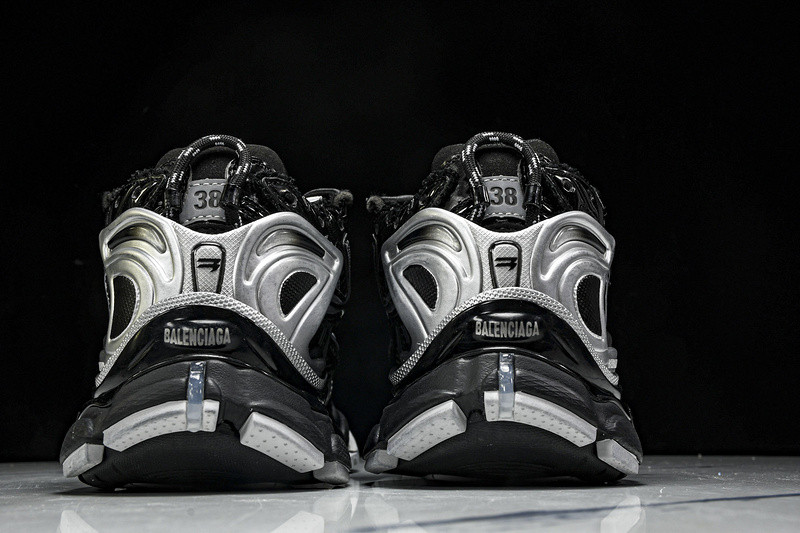 Ba1en*iaga runner 772767-w3rny 0322