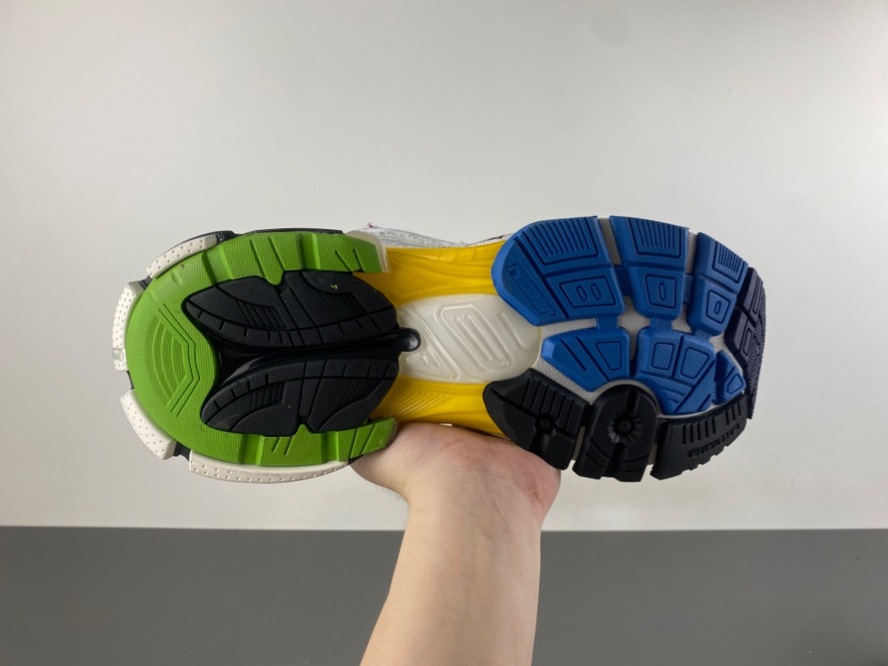 Ba1en*iaga runner 772774 wrung 9800