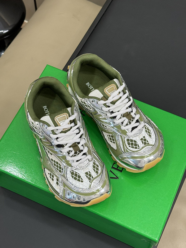 Bo*te*ga ve*ne*ta orbit sneaker