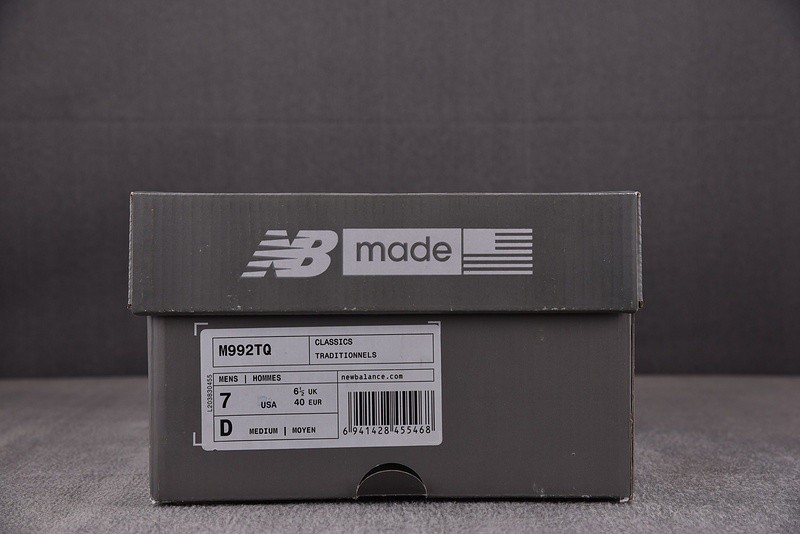 New Balance 992 MiUSA Black Grey Volt Men