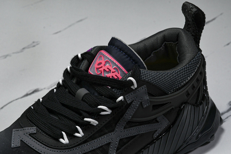 OW C/O ODSY-1000 SPORTS SHOES