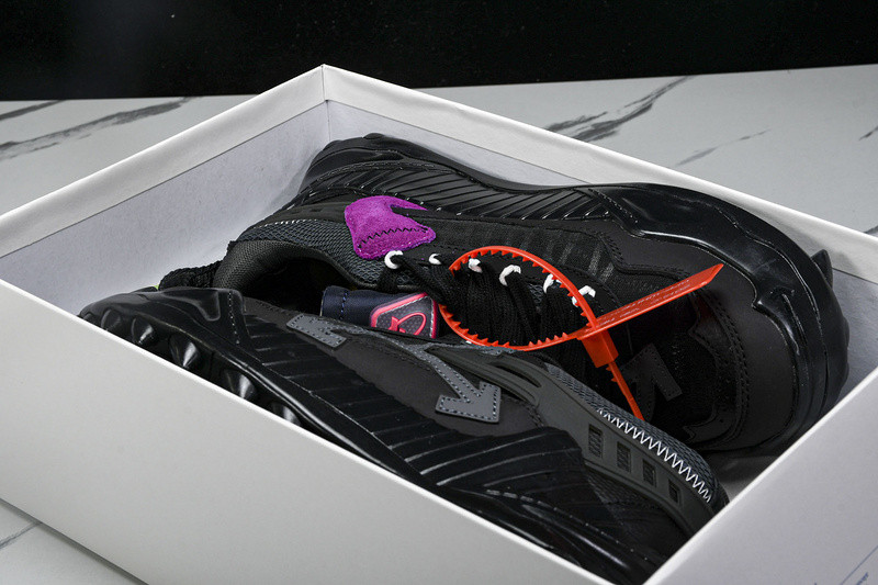 OW C/O ODSY-1000 SPORTS SHOES