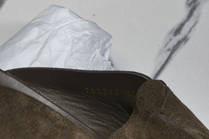 Ba*len*cia*ga Ba*len*cia*ga brown ‘sunday’ suede slides