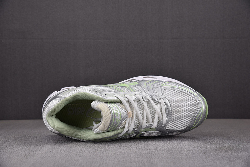 As*ic*s gel-kayano 14 