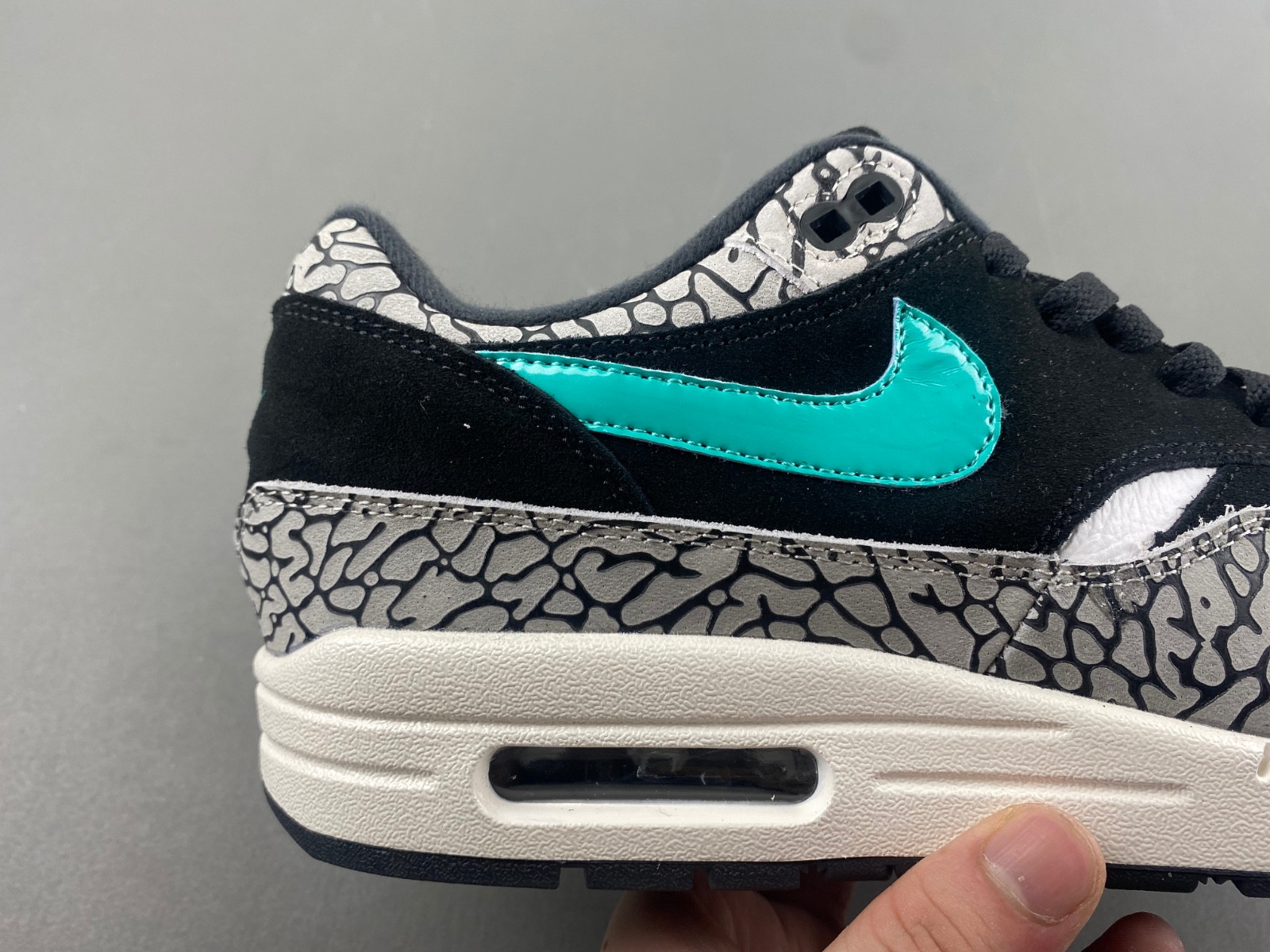 Air Max 1 Atmos Elephant - 908366-001