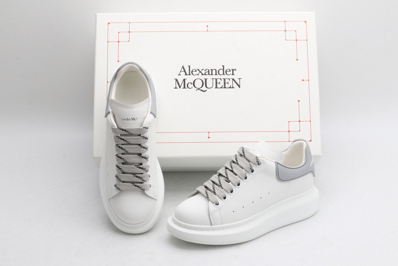 a1exa*der Mcqv*en sneaker
