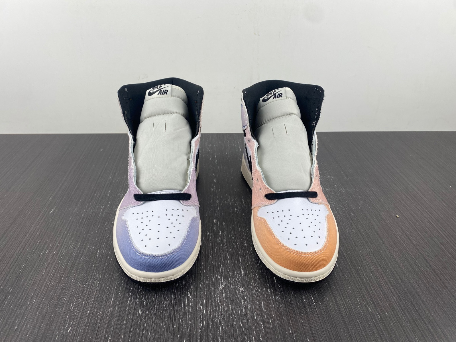 Air Jordan 1 High OG "Skyline" DX0054-805