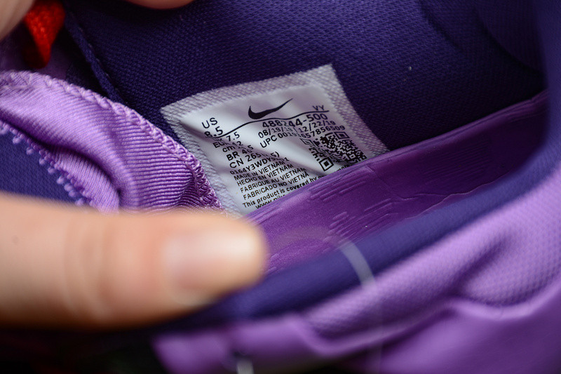 KOBE 7 Christmas（Leopsrd）488244-500