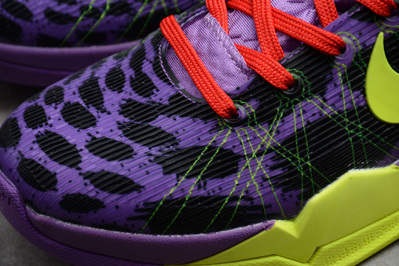 KOBE 7 Christmas（Leopsrd）488244-500