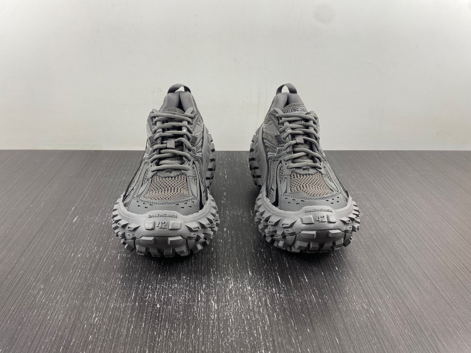 Ba*len*cia*ga bouncer chunky-sole sneakers