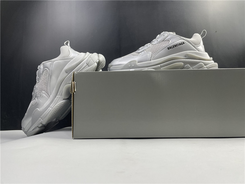 Ba*len*cia*ga sliver white sneaker 536737 w0901 8100