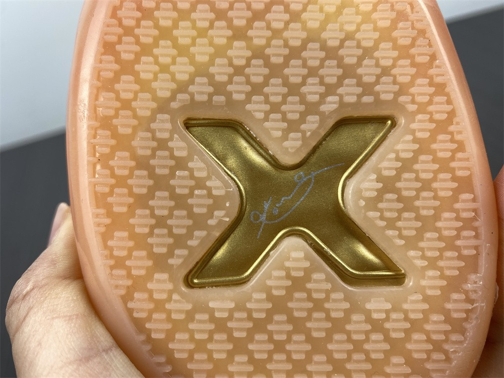 Nike Kobe 10 Silk Road 705317-676