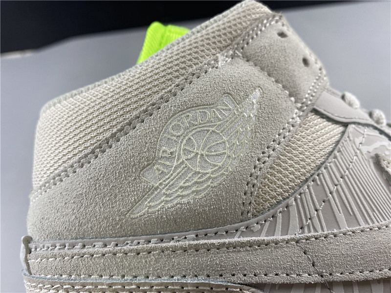 AIR JORDAN 1 MID VAST GREY CV3018-001