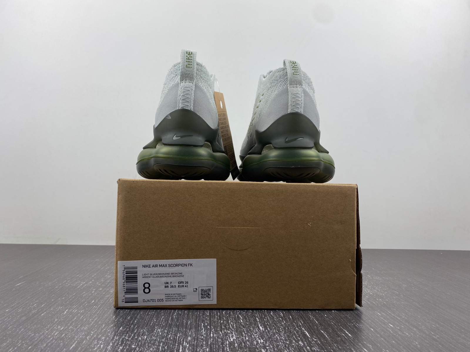 NIKE Air Max Scorpion Flyknit DJ4701 005