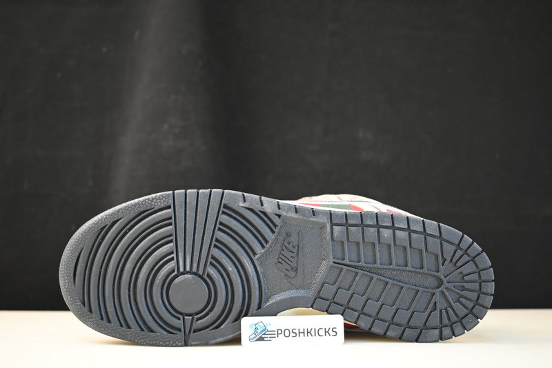 Nike SB Dunk Low Freddy Krueger 313170-202