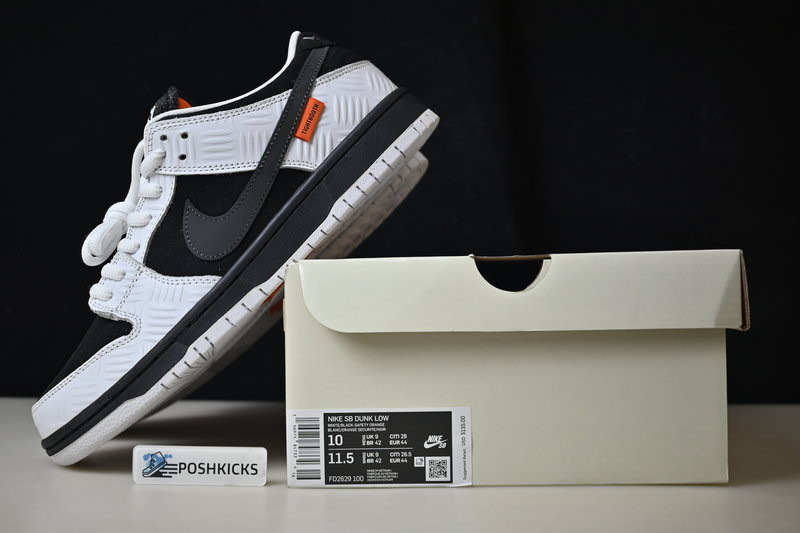TIGHTBOOTH x Nike SB Dunk Low FD2629-100