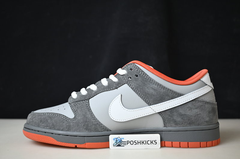 Nike SB Dunk Low Staple NYC Pigeon - 304292-011