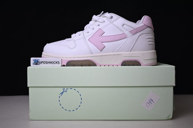 Off-White c/o Virgil Abloh