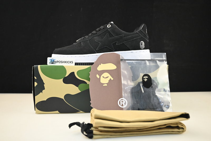 BAPE SNEAKERS