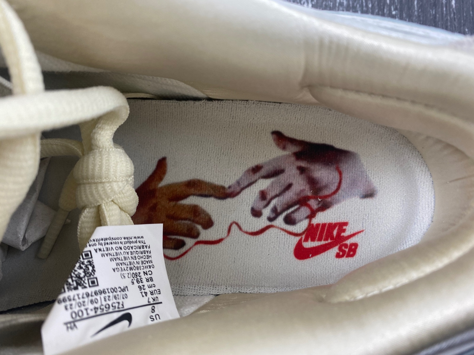 Nike SB Dunk Low City of Love Coconut Milk FZ5654-100