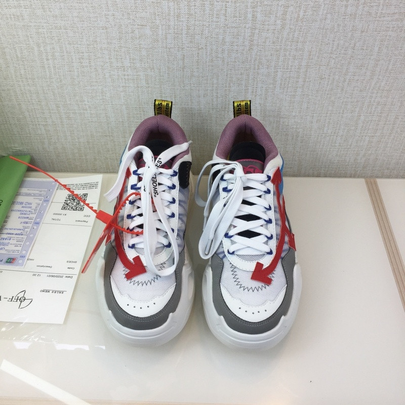 OW C/O ODSY-1000 SPORTS SHOES