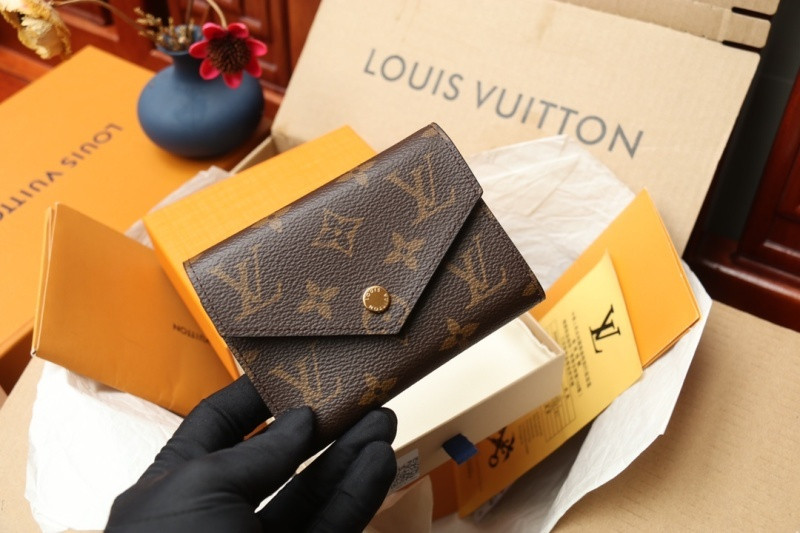 LV Wallet (Lining:Pink)