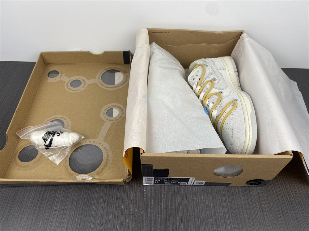 NIKE DUNK LOW OW LOT 34 OF 50 DJ0950-102