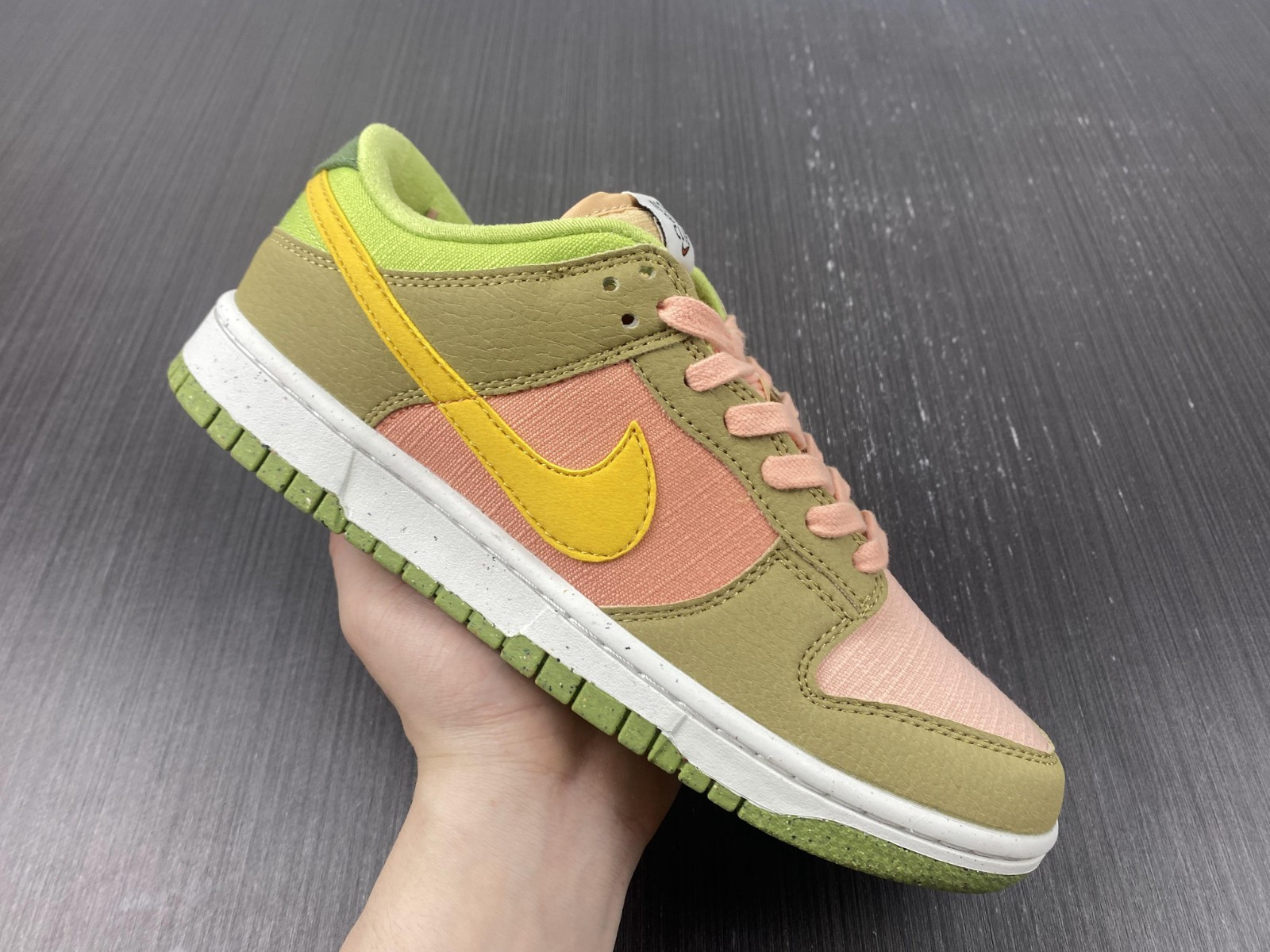 Nike Dunk Low Sun Club DM0583-800