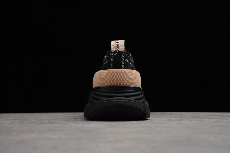 a1exa*der Mcqv*en sneaker