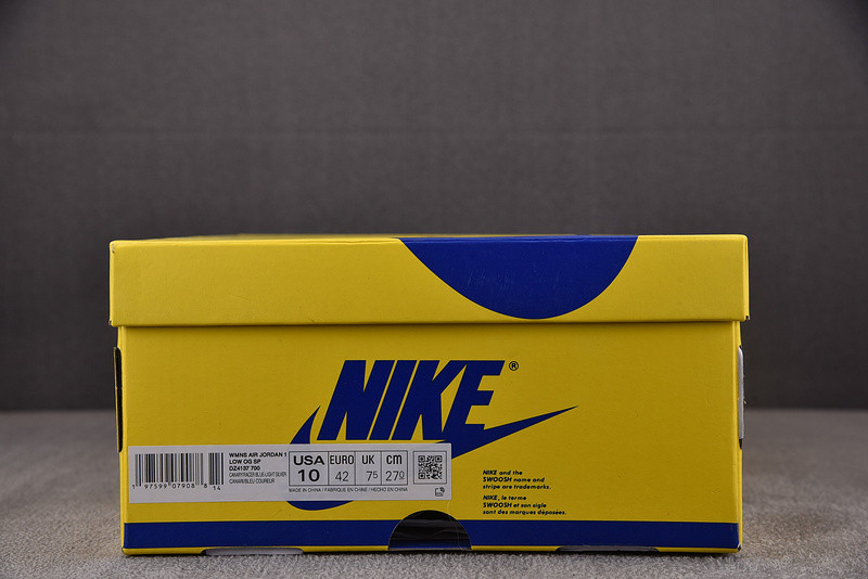 Travis Scott Air Jordan 1 Low OG Canary DZ4137-700