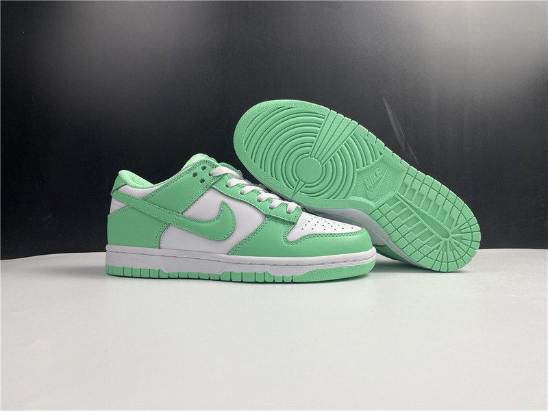 NIKE DUNK LOW GREEN GLOW DD1503-105