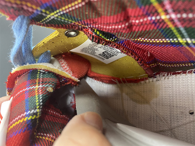 ISHOD WAIR X MAGNUS WALKER X NIKE SB DUNK HIGH DH7683-100