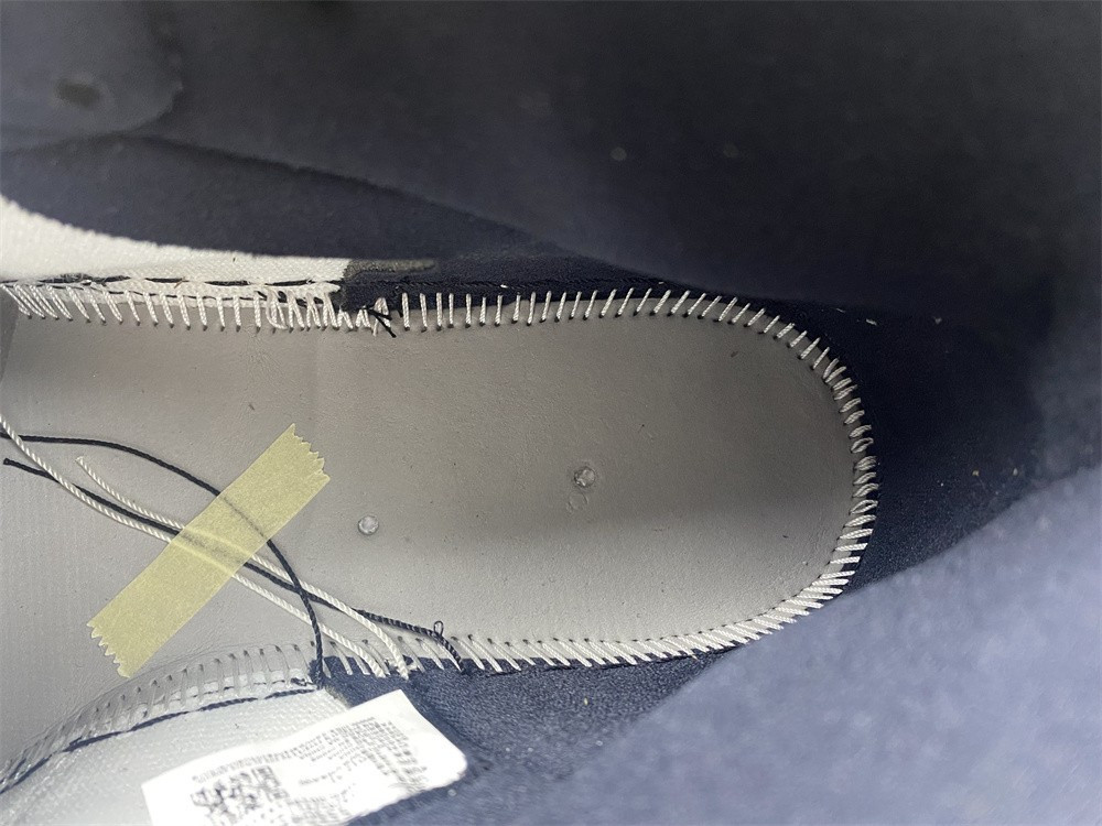 Air Jordan 1 High OG “Yellow Toe” 555088-711