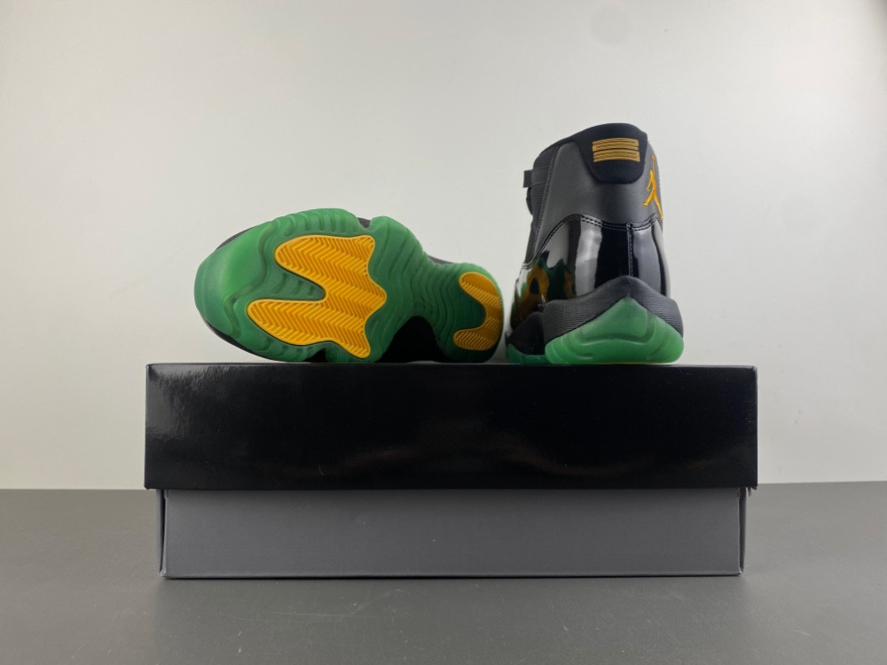 Air Jordan 11 CT8012-037