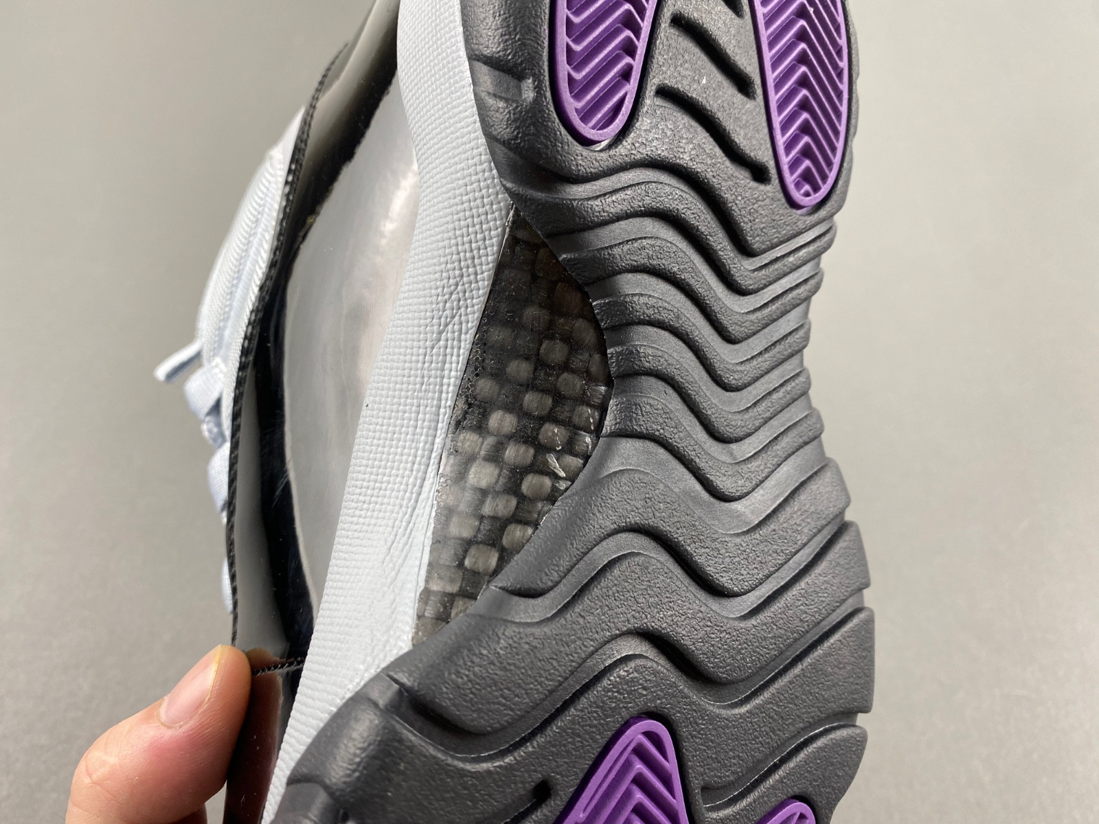 Air Jordan 11 CT8012-6005