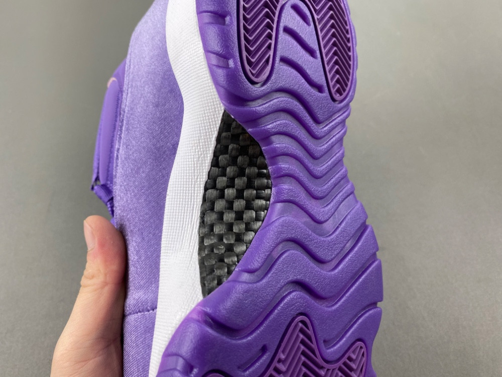Air Jordan 11 Purple Rain Prince