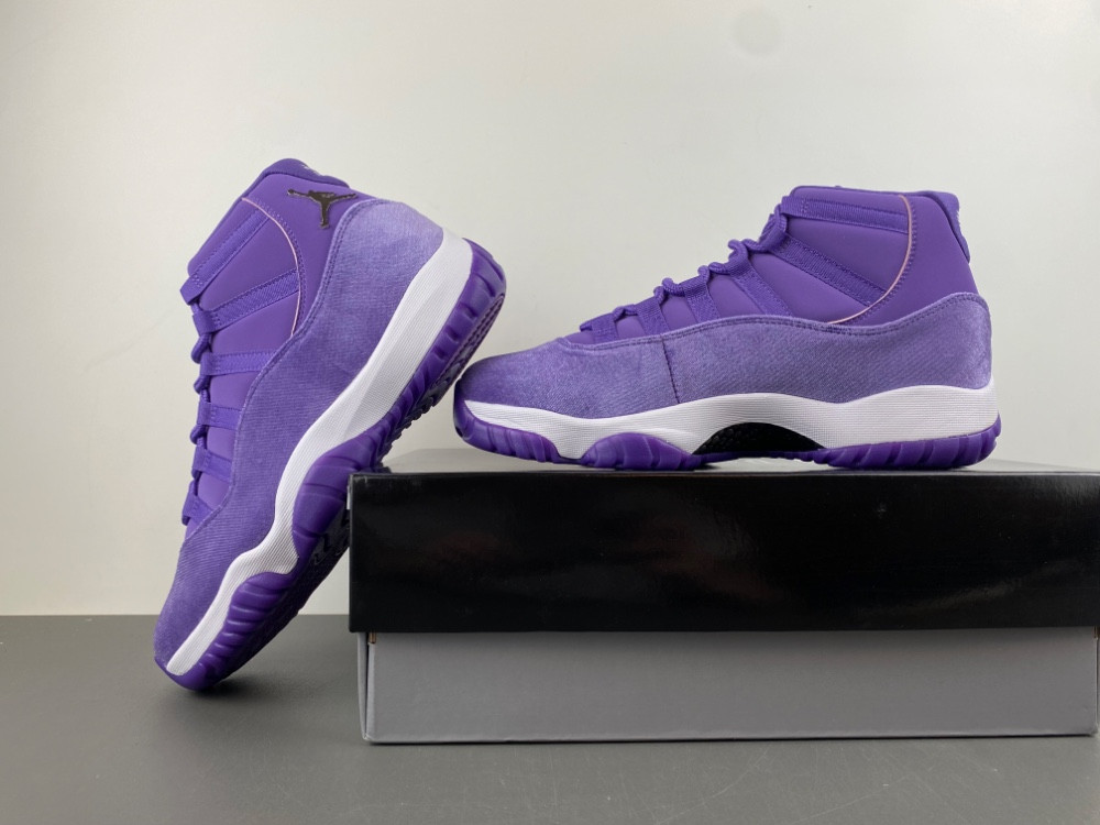 Air Jordan 11 Purple Rain Prince