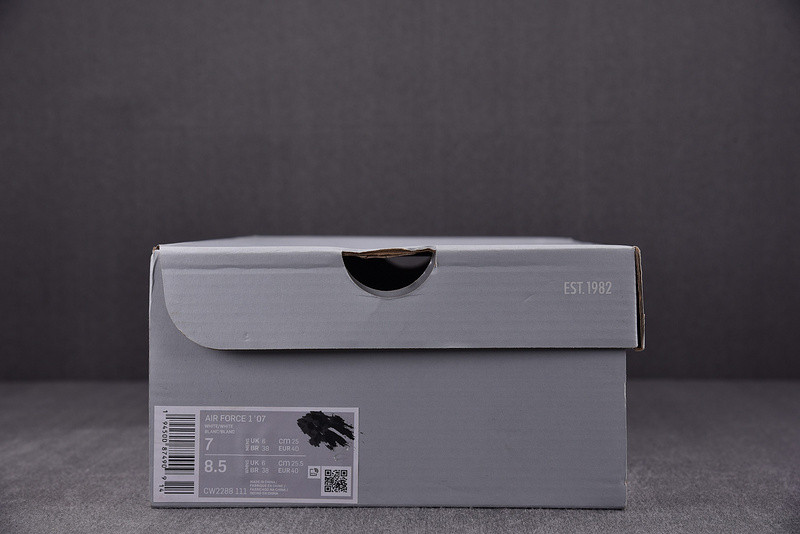 NIKE AIR FORCE CW2288-111（normal shoe box）